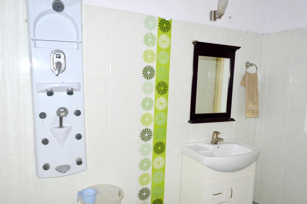 Hotel Bhajgovindam Haridwār Екстериор снимка