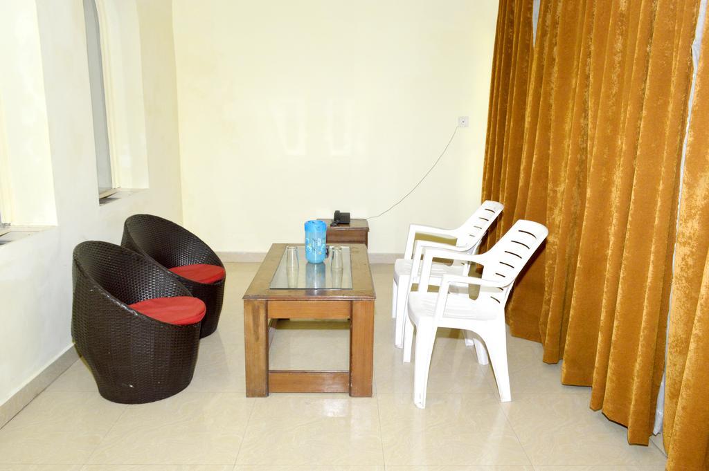 Hotel Bhajgovindam Haridwār Екстериор снимка