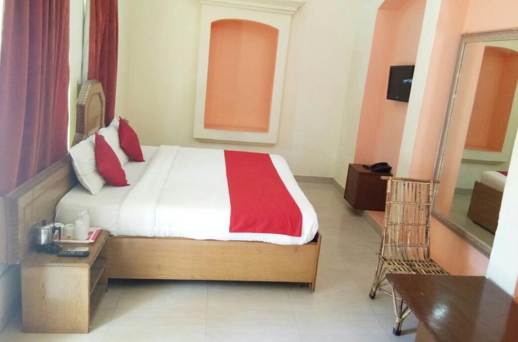 Hotel Bhajgovindam Haridwār Екстериор снимка